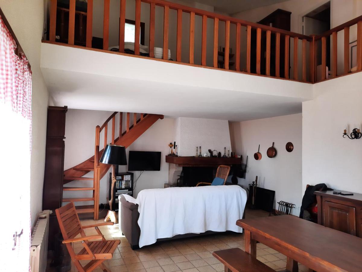 Maison De Famille Dans Les Cevennes Villa Mandagout Bagian luar foto