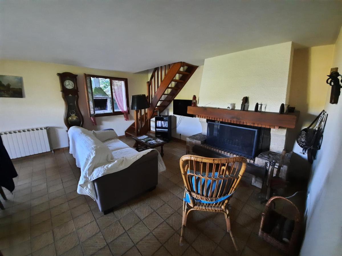 Maison De Famille Dans Les Cevennes Villa Mandagout Bagian luar foto